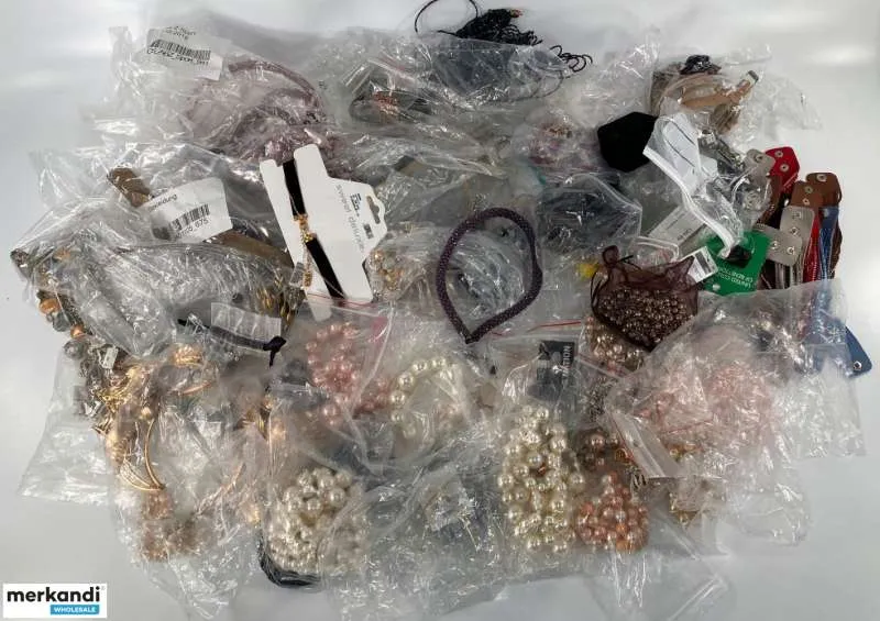 200 uds., joyas, pulseras, collares, pendientes, etc., stock restante al por mayor para revendedores