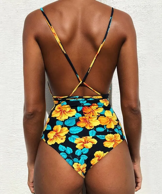 BAÑADOR MODELO IASMIN