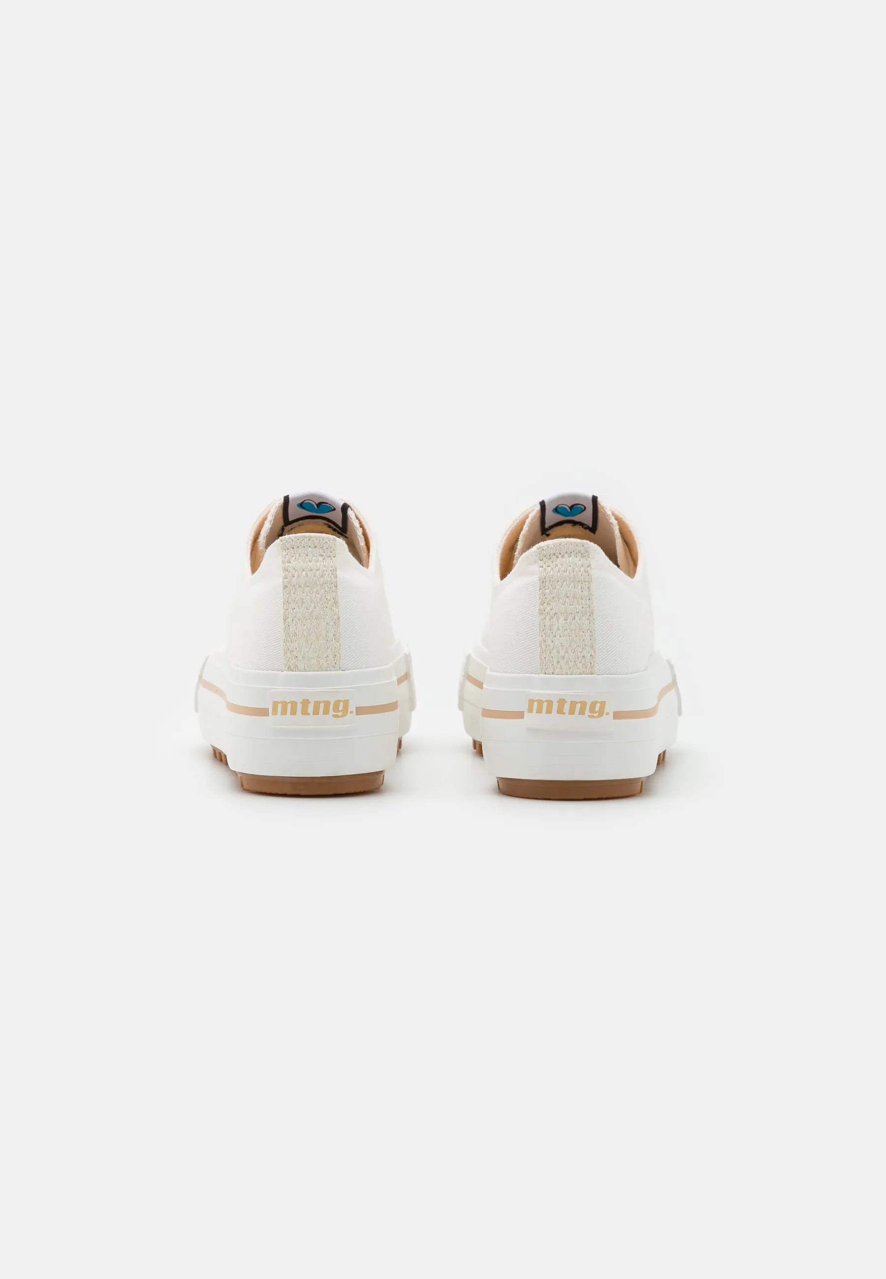 BIGGER  ZAPATILLAS