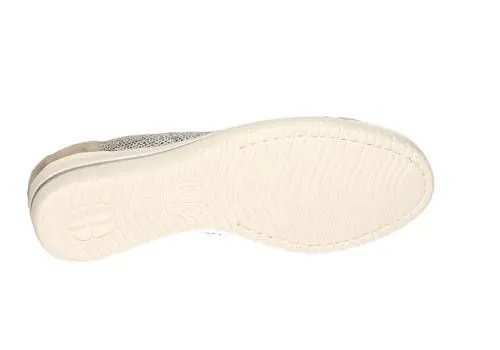 Blucher Nobuck Beig Lados y Pala Serpiente Lados Calados