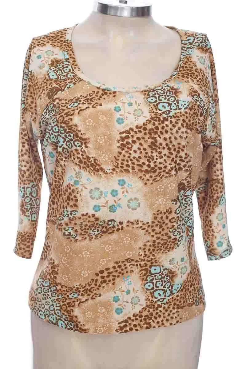 BLUSA COLOR CAFé  CLOSEANDO