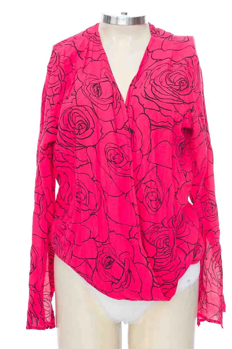 BLUSA COLOR FUCSIA  CLOSEANDO
