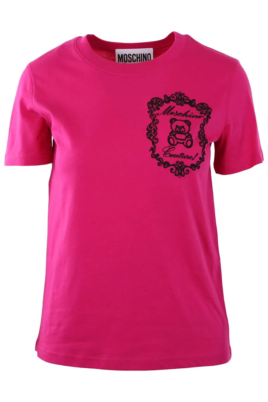 Camiseta fucsia con logo escudo de oso