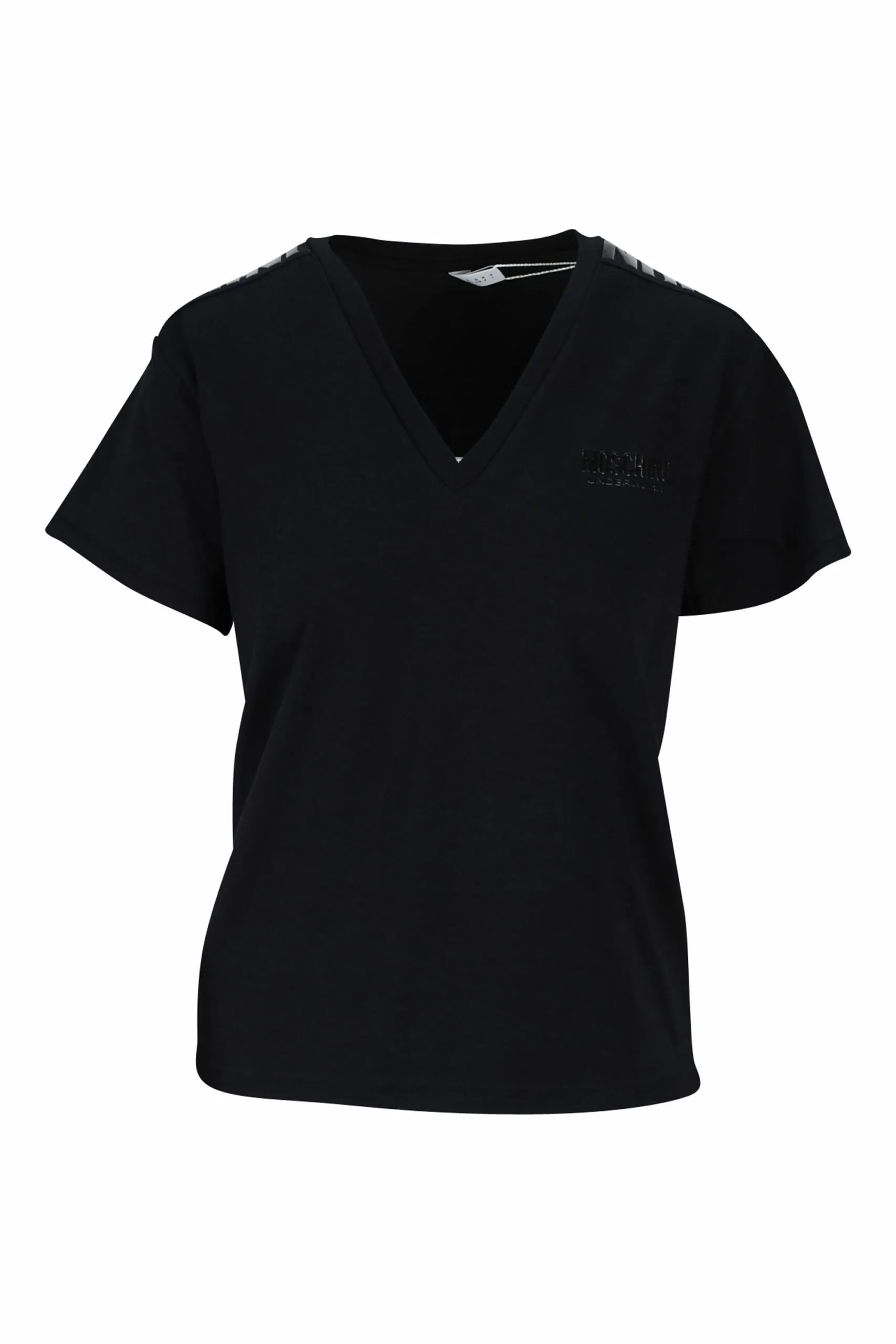 Camiseta negra con cuello en 