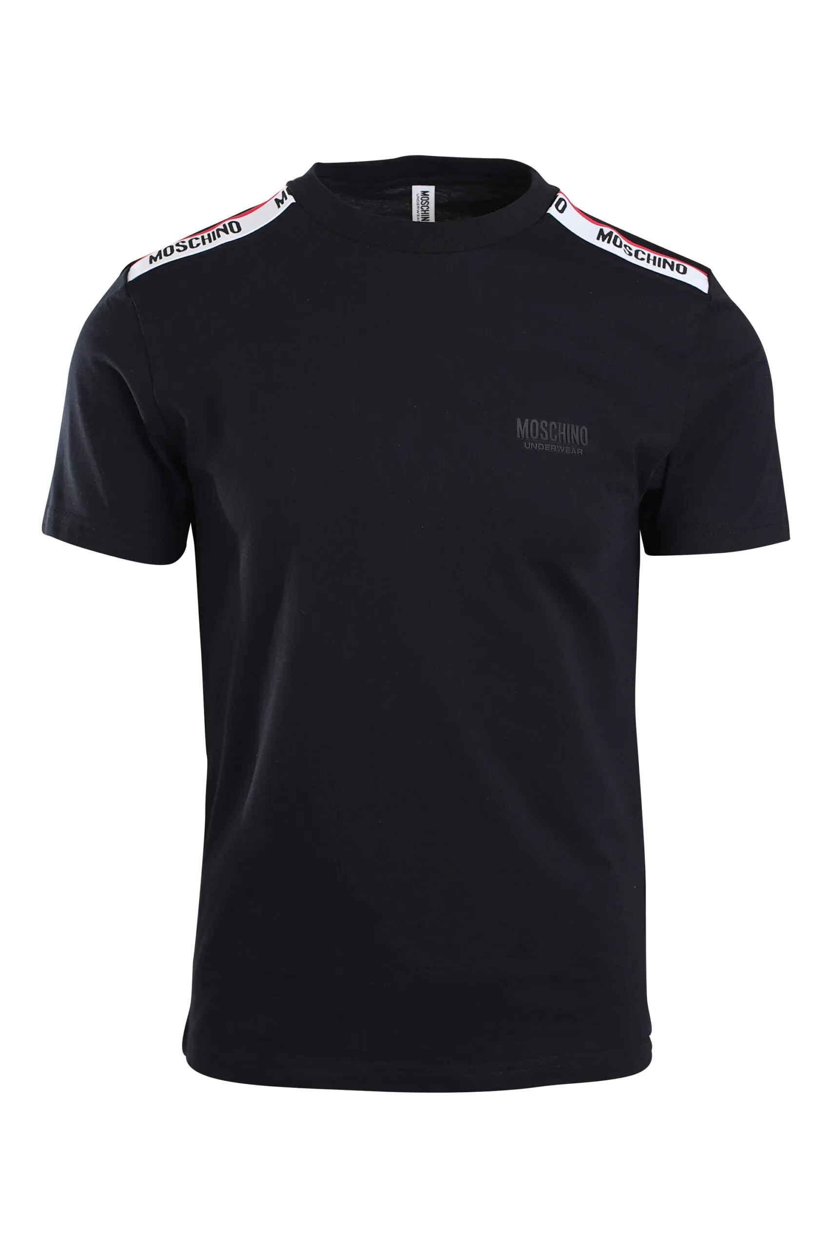 Camiseta negra con logo en banda en hombros