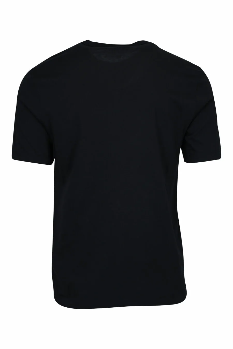 Camiseta negra con maxilogo monocromático centro