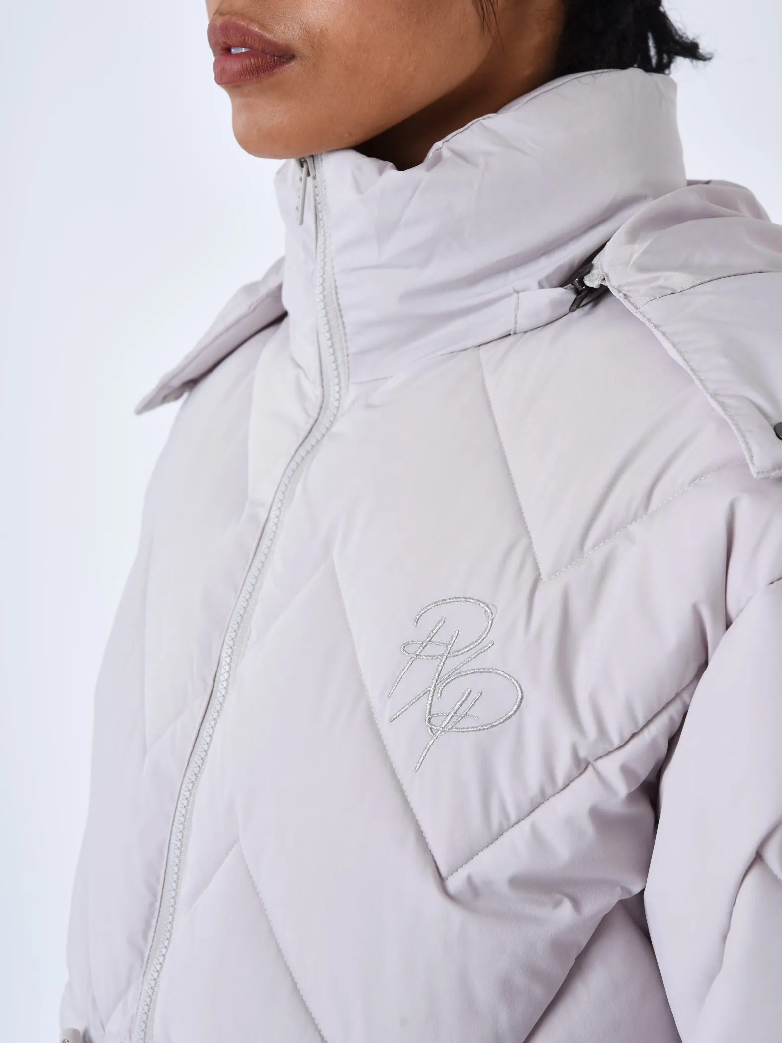 Chaqueta acolchada con capucha