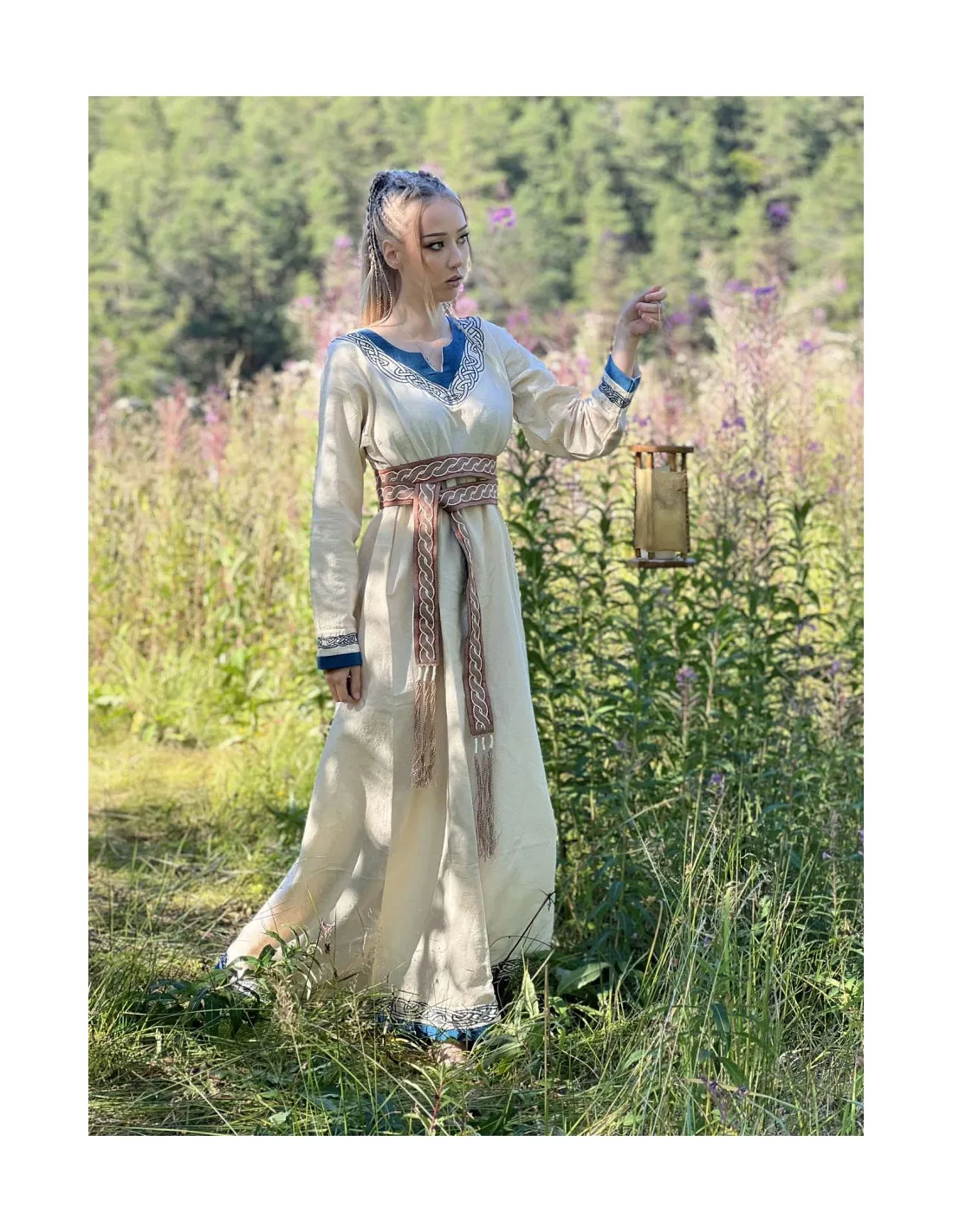 Cinturón vikingo modelo Elina, algodón marrón