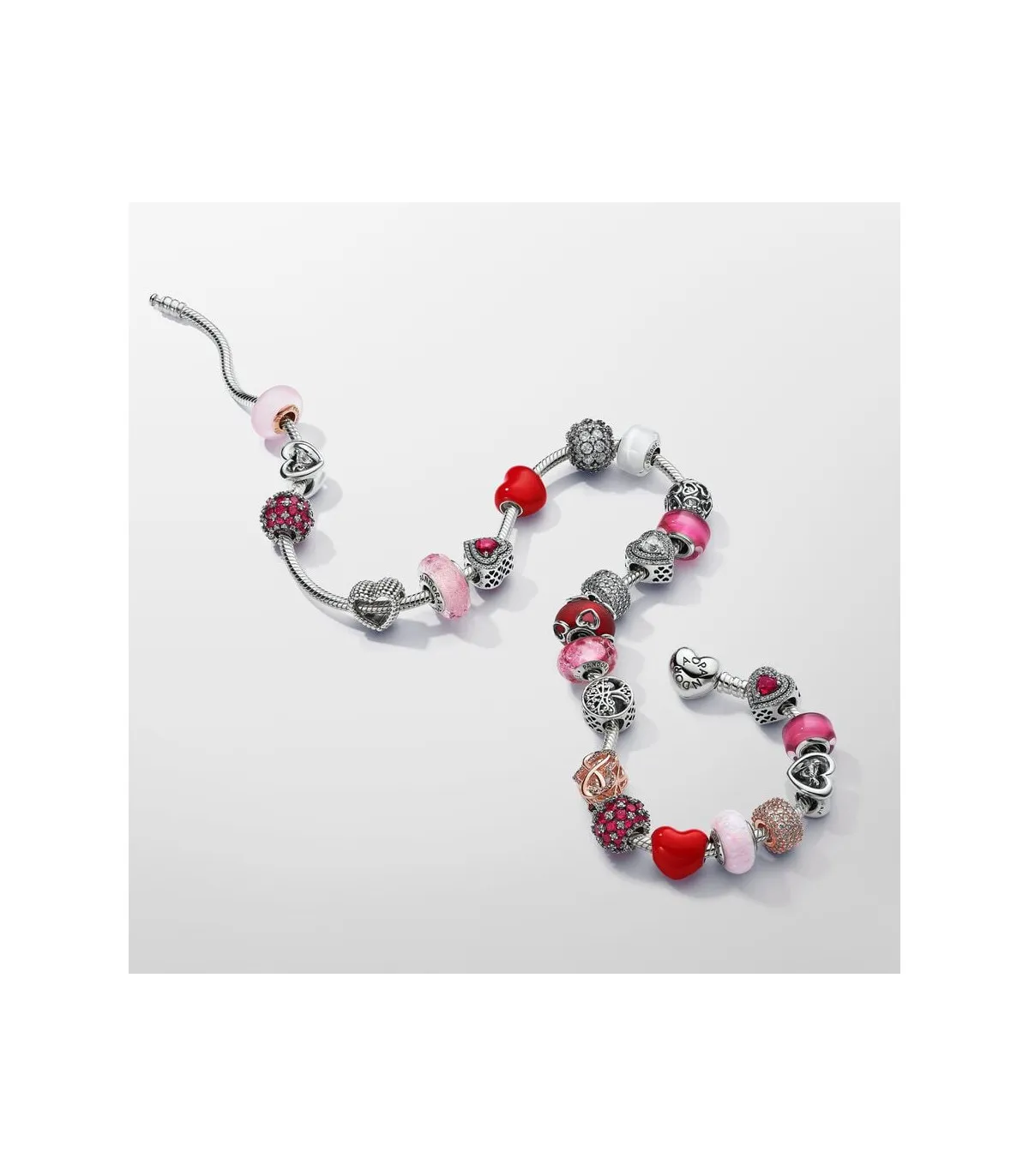 COLLAR PANDORA MOMENTS CADENA DE SERPIENTE CON CIERRE DE CORAZóN  393091C00