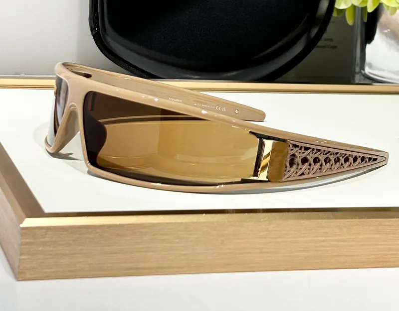 Gafas de sol de envoltura de escudo fría
