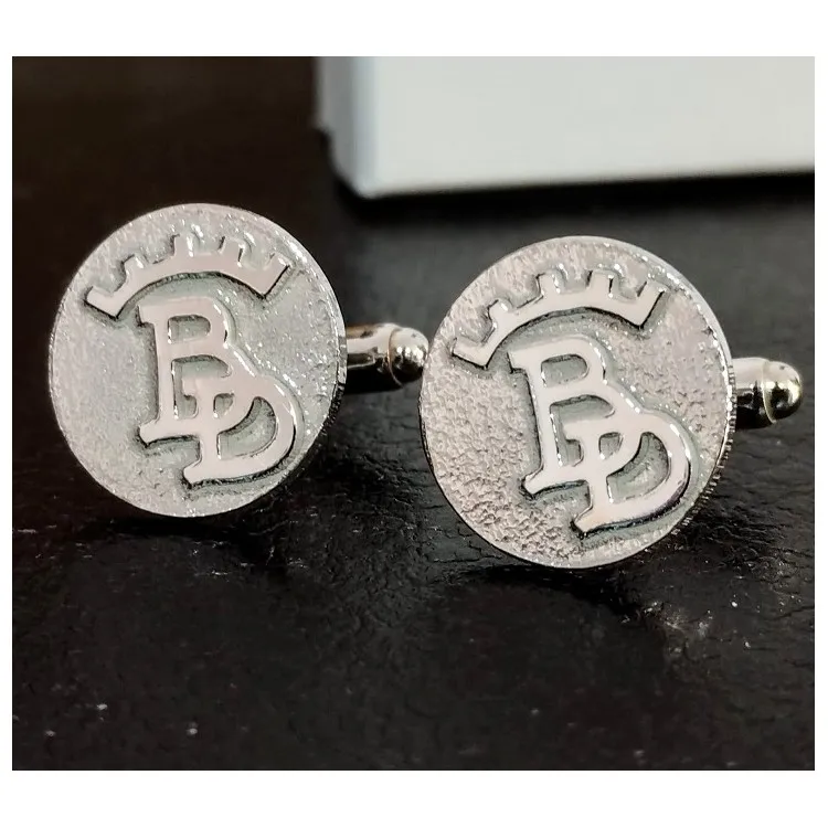 Gemelos Escudo ganadería en relieve en plata de ley