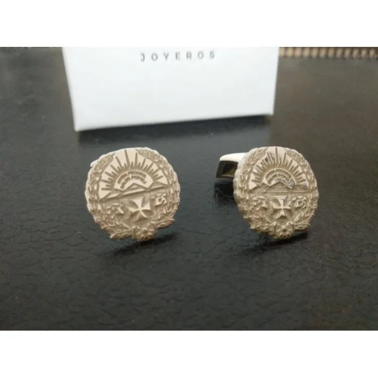 Gemelos escudo veterinaria en Plata de Ley