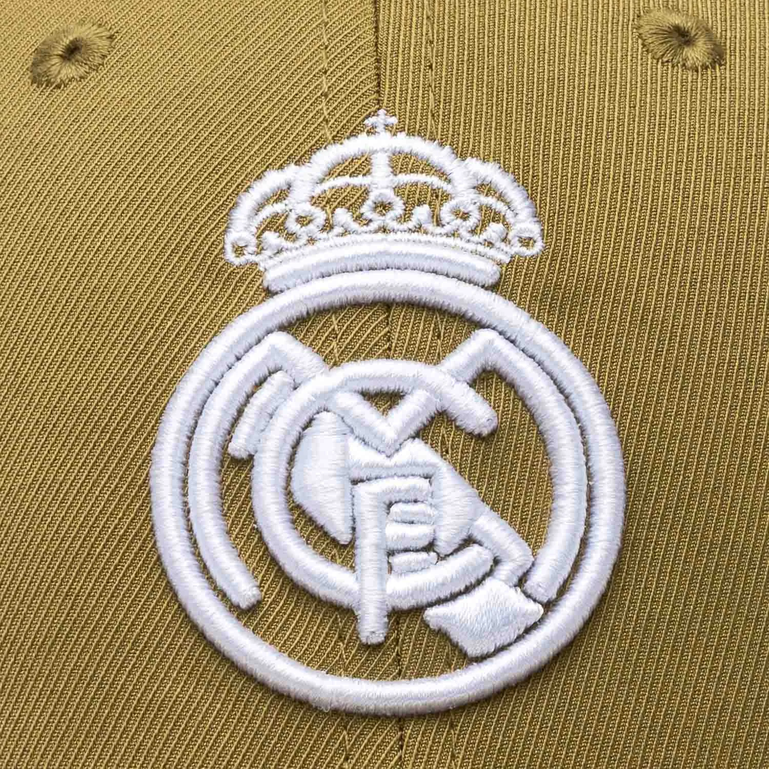 Gorra Escudo Marrón