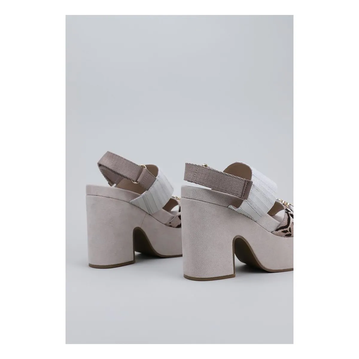 HH SANDAL METALLIC LOGO ( 03B)
