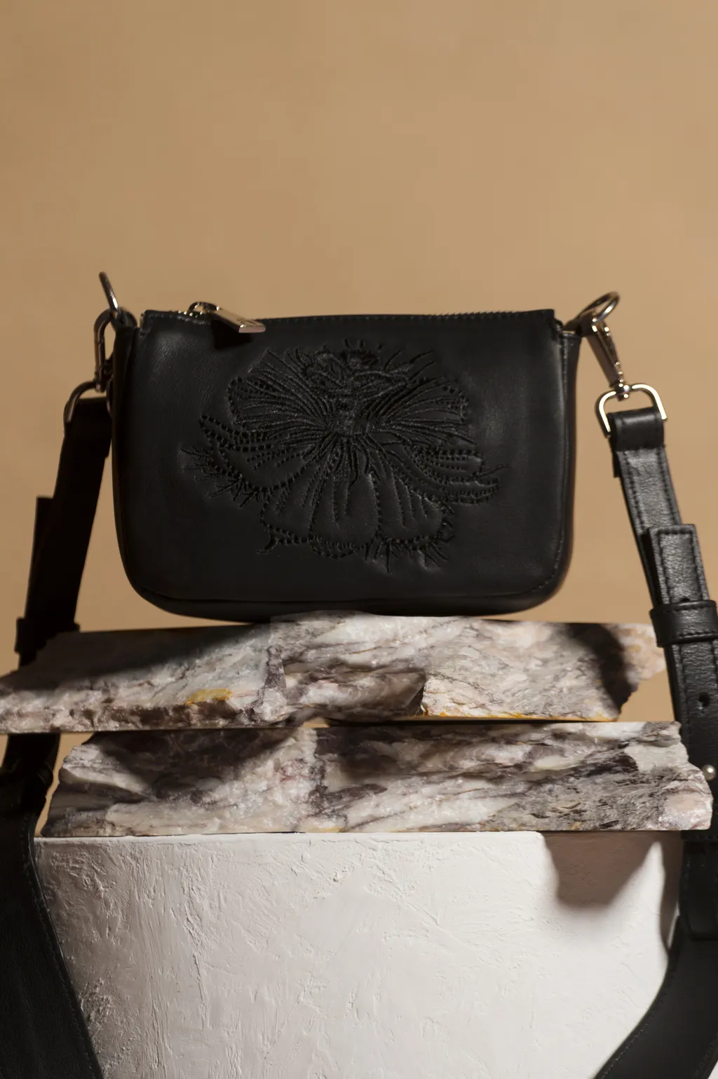 Minibag YVOTÍ Negra