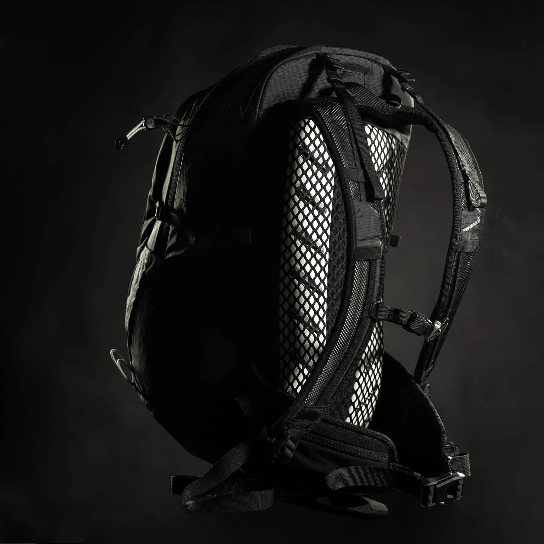 MOCHILA MINOR BACKPACK 28L  PENTAGON