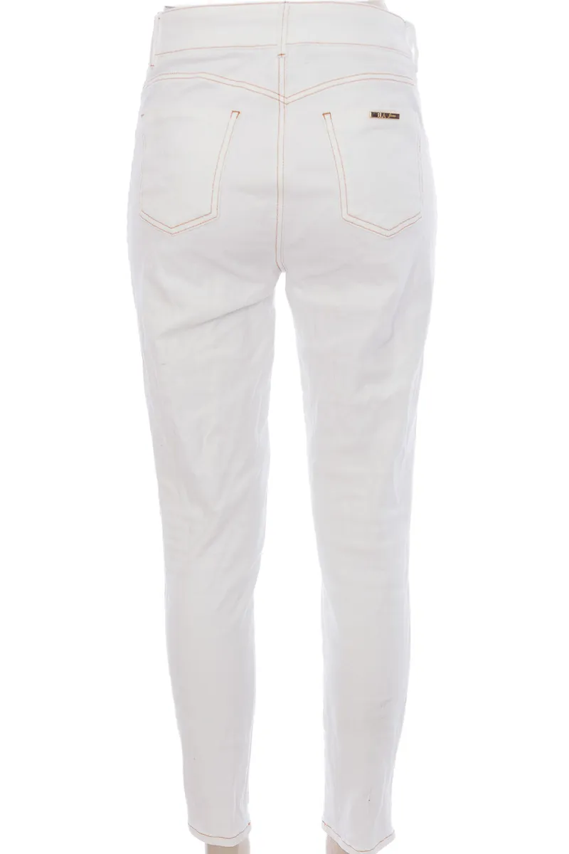 PANTALóN COLOR BLANCO  ELA