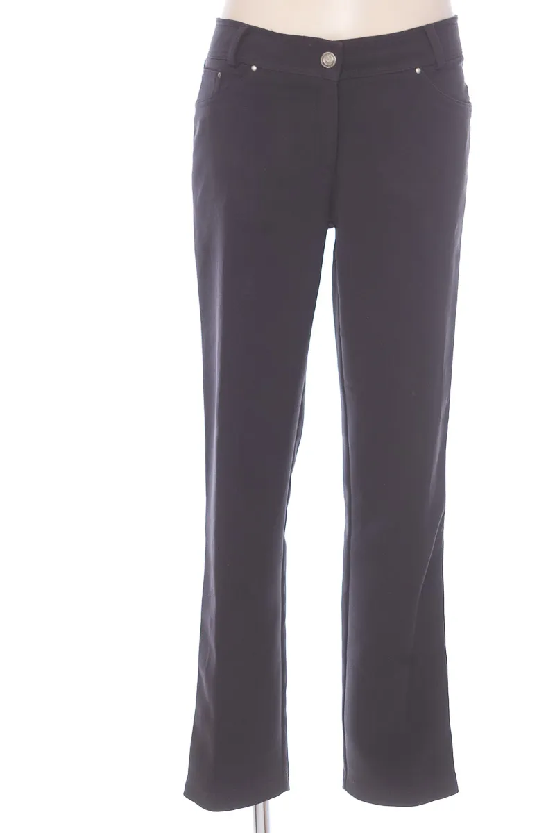 PANTALóN COLOR GRIS  CLOSEANDO