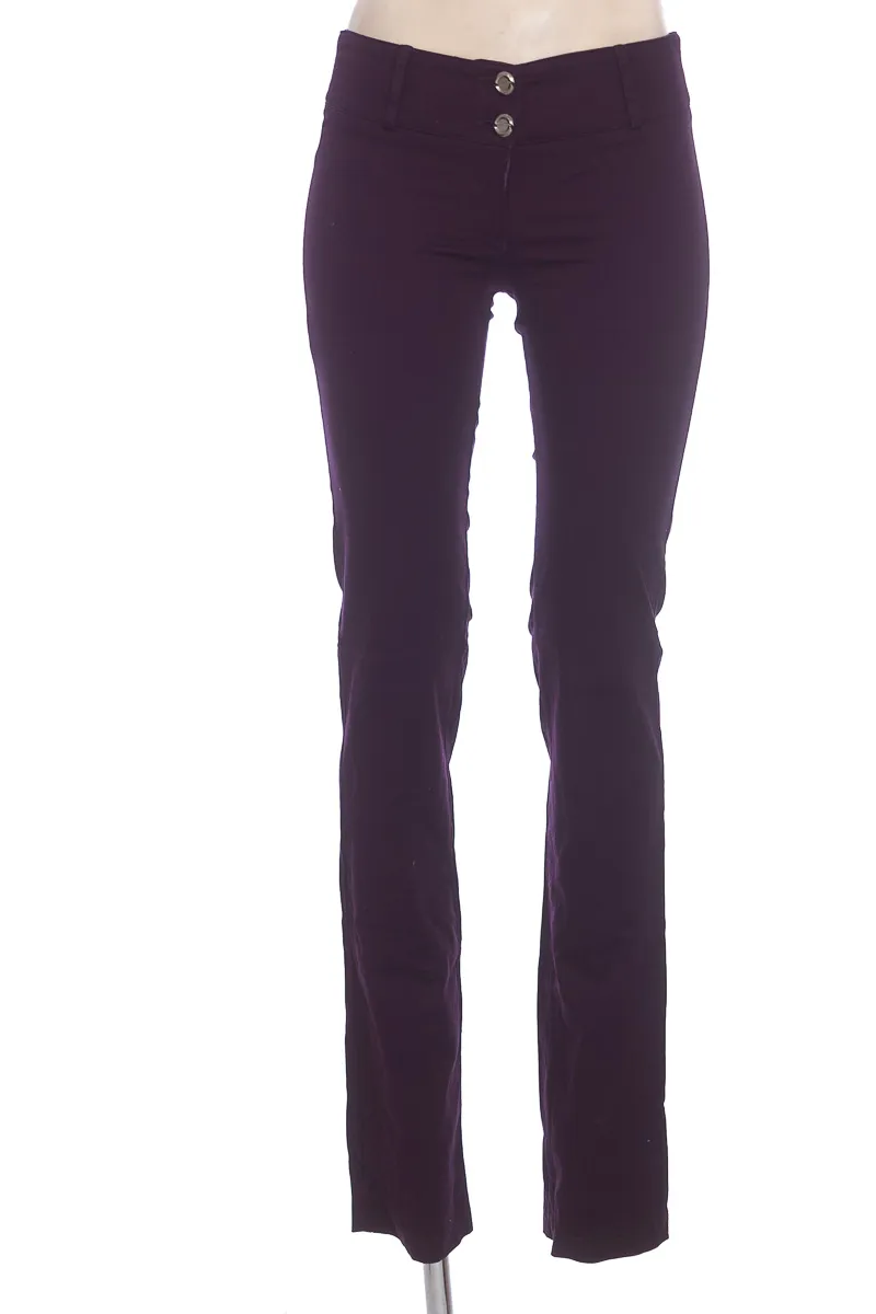PANTALóN COLOR MORADO  FDS