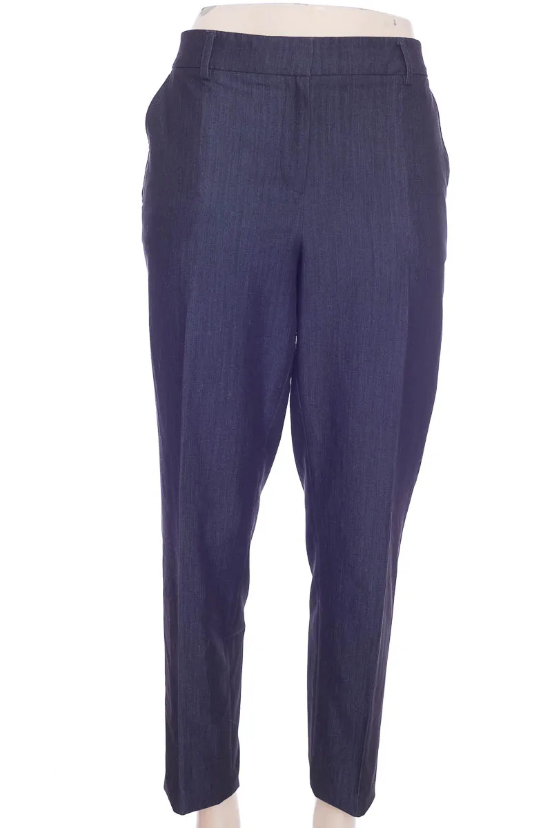 PANTALóN COLOR NEGRO  JONES NEW YORK