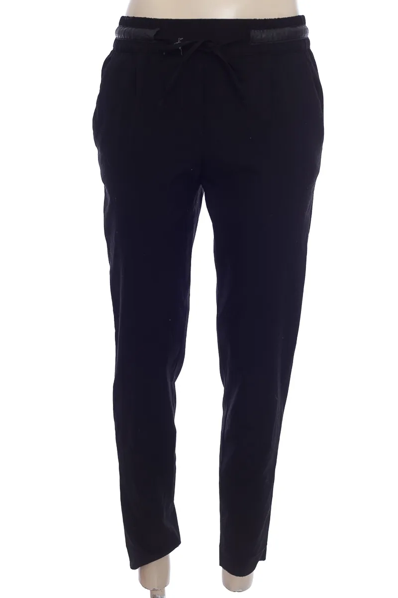 PANTALóN COLOR NEGRO  ZARA