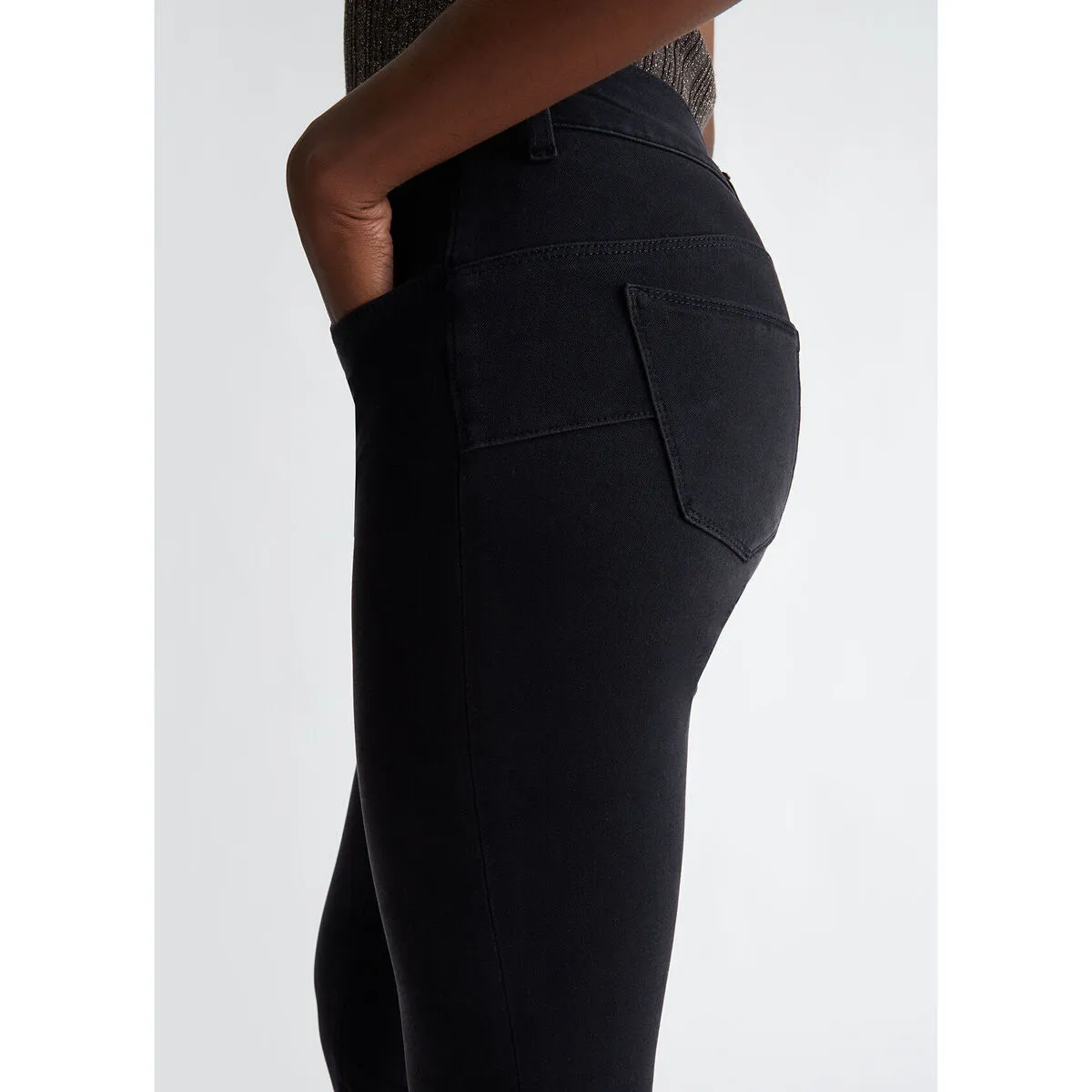Pantalón pitillo Bottom Up