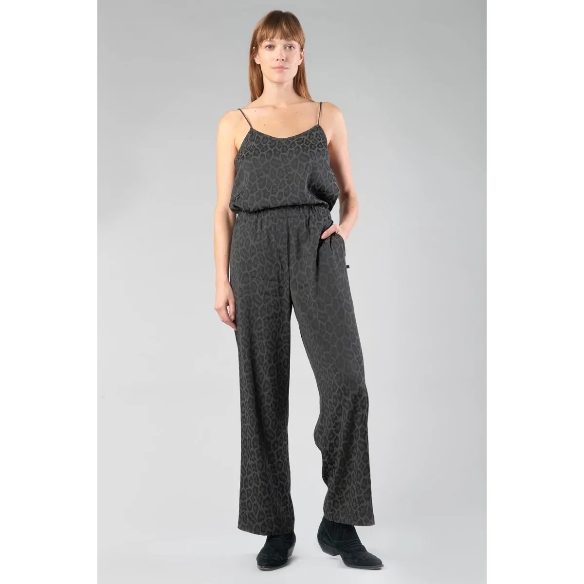 Pantalón recto KLOE