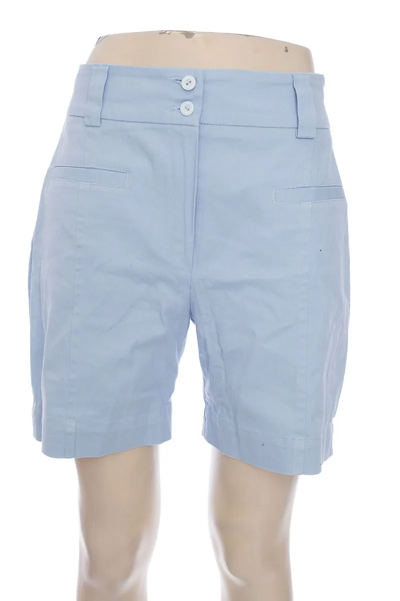 SHORT COLOR AZUL  CLOSEANDO