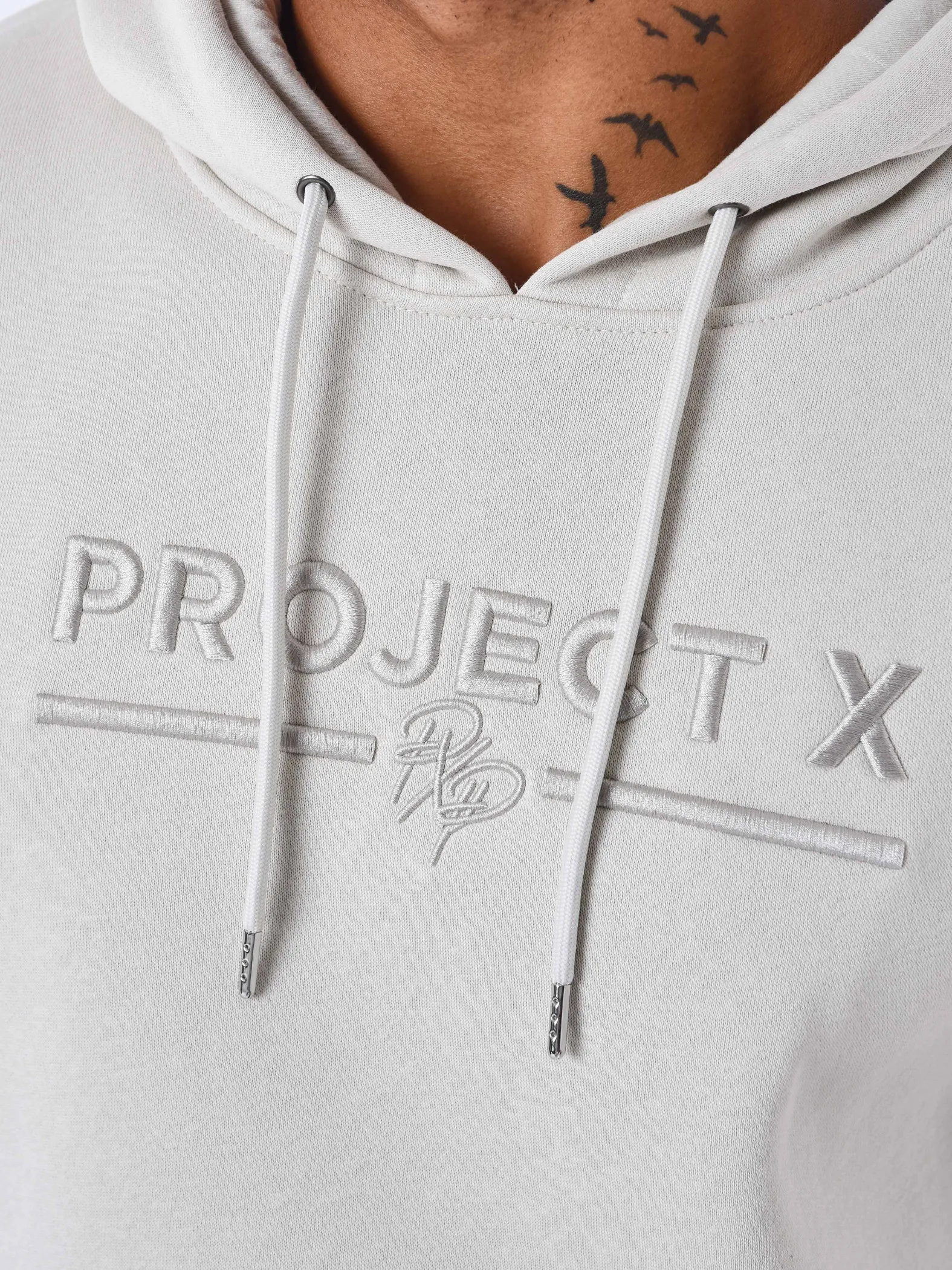 Sudadera básica con capucha