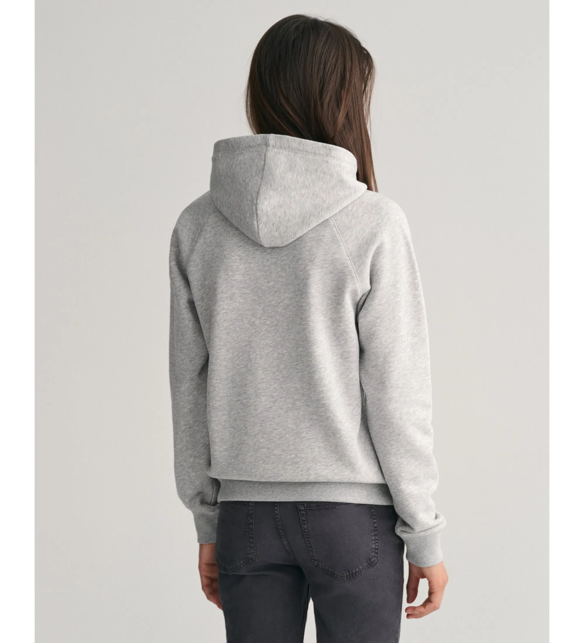 Sudadera con capucha y escudo gris