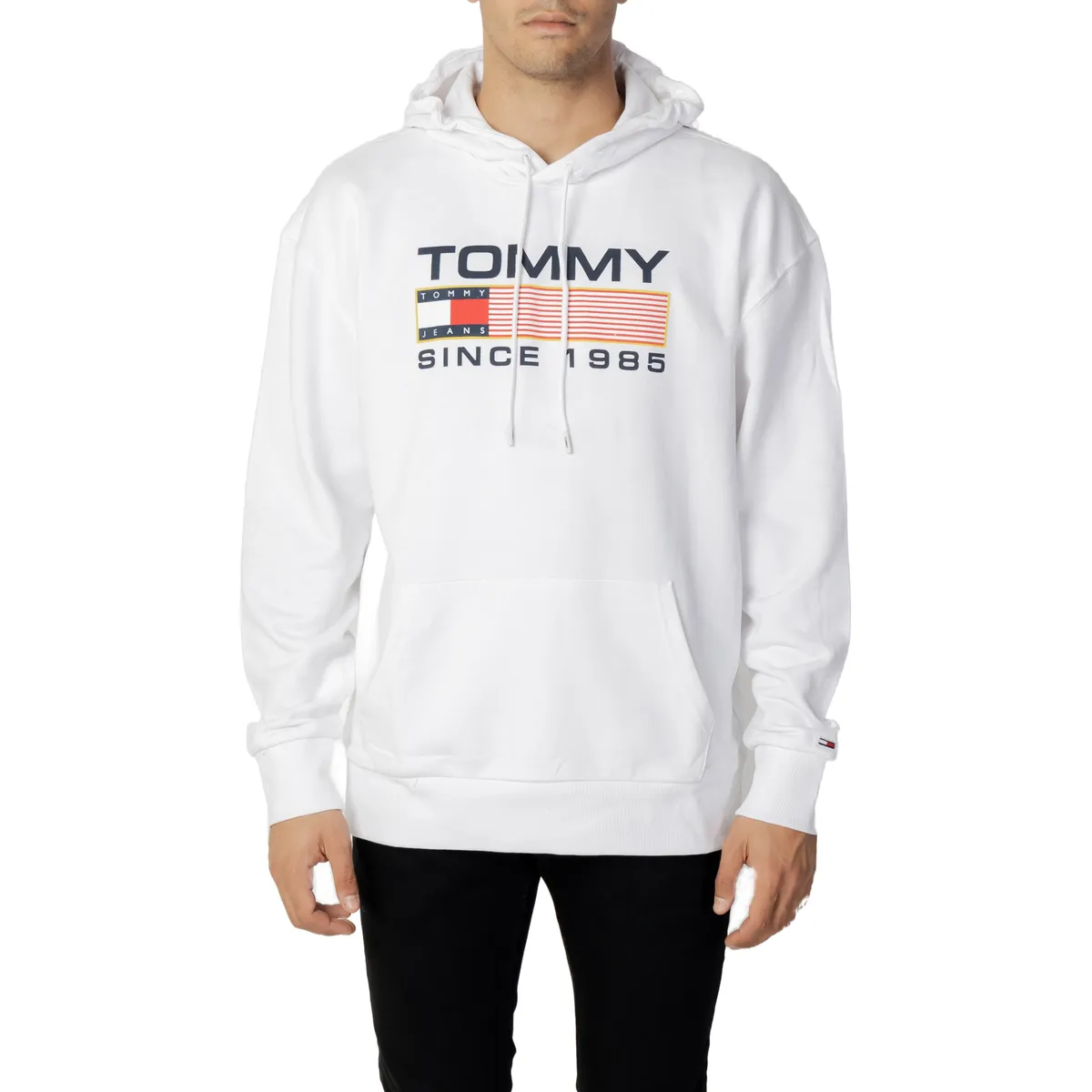 TJM REG ATHLETIC LOG DM0DM15009