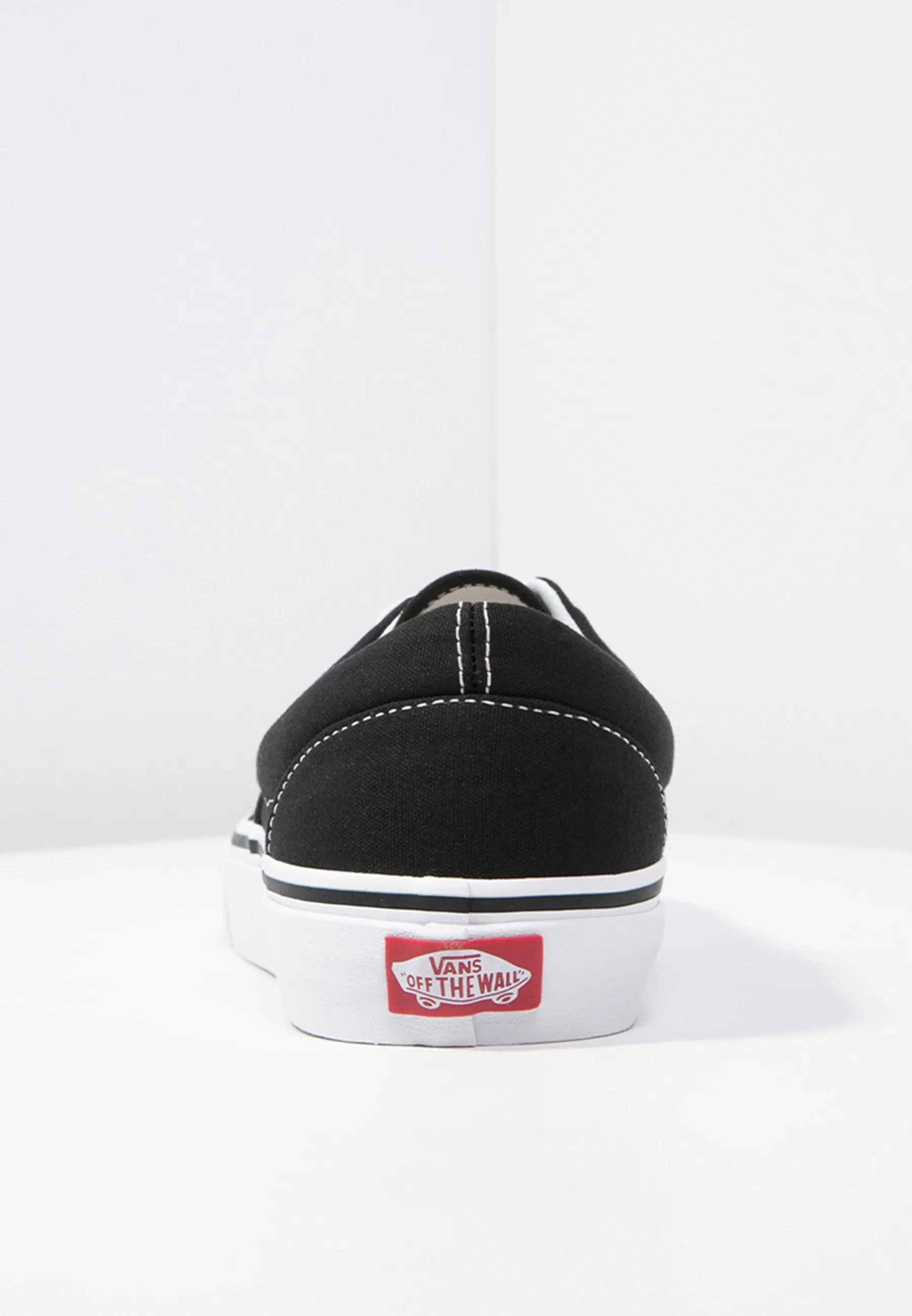 UA ERA  ZAPATILLAS