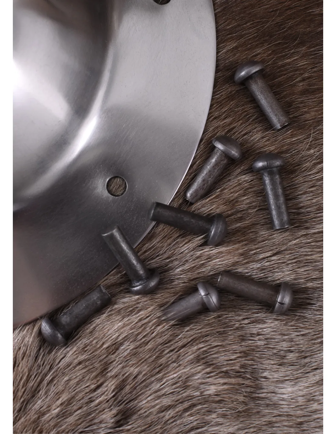 Umbo para escudo vikingo, con remaches (20,3 cm.)