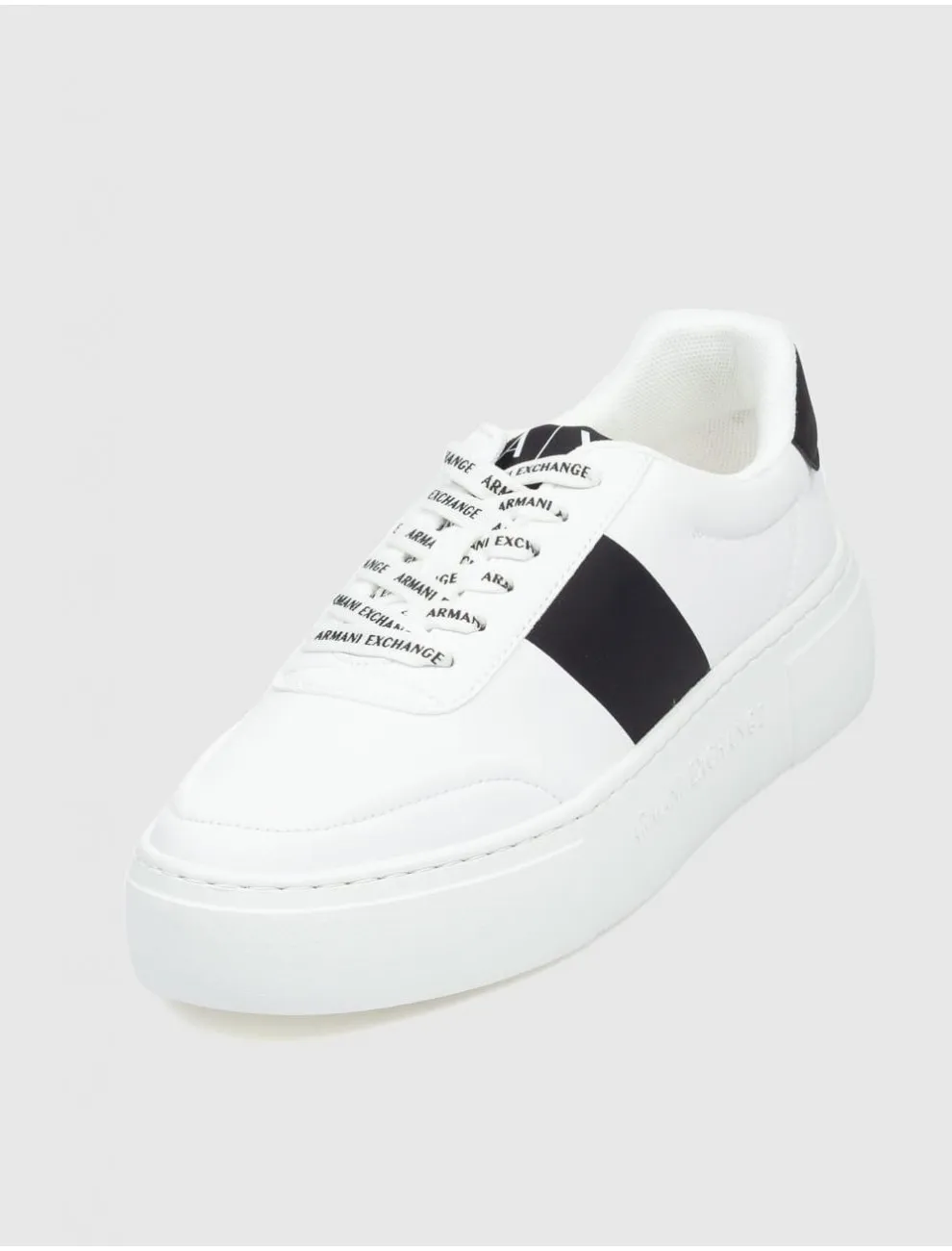 Zapatilla Urbana Armani Exchange Xdx134 Blanco